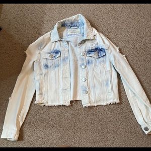 COTTON ON CROPPED JEAN JACKET
